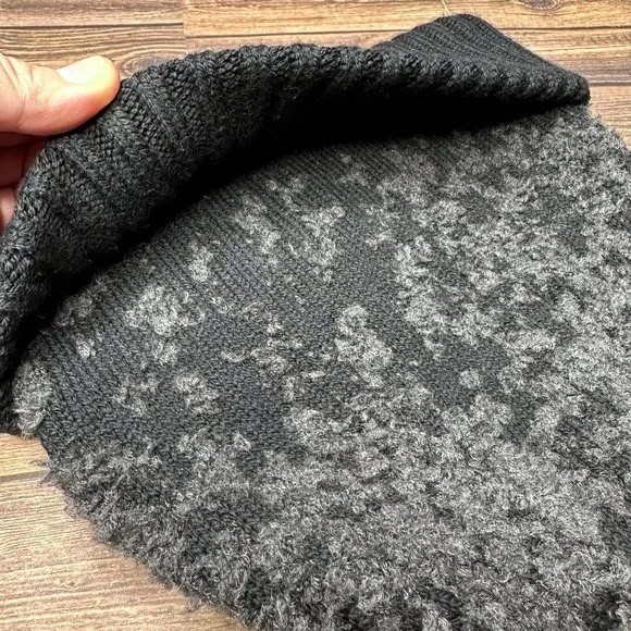 NWT Lululemon Ombre Knit Textured Beanie O/S (Black Grey) - Picture 8 of 13